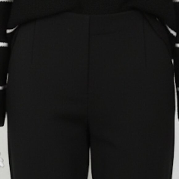 EUC Chicos Ponte Pull On Pants 8 Black Stretch Knit Elastic Waist Faux Pockets - Picture 3 of 11